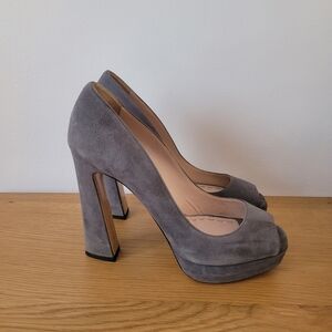 Miu Miu Grey Suede Peep-Toe Platform Pumps Heels 37½ Flared Heel Nebbia